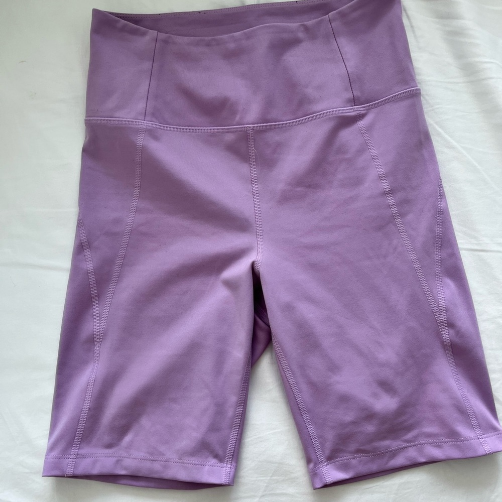 Lilac High Rise Run Shorts - Picture 2 of 4